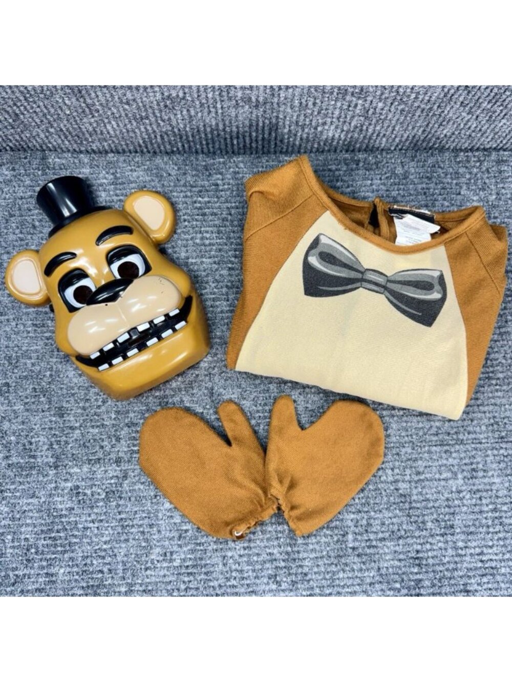 Five Nights At Freddy's Fazbear Costume Youth Kids Medium Rubies + Mask Gloves